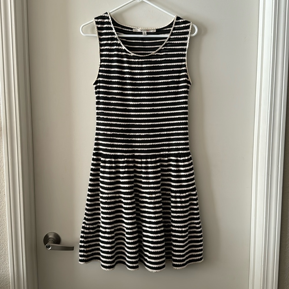Studio M Striped Flounce Scallop Dress